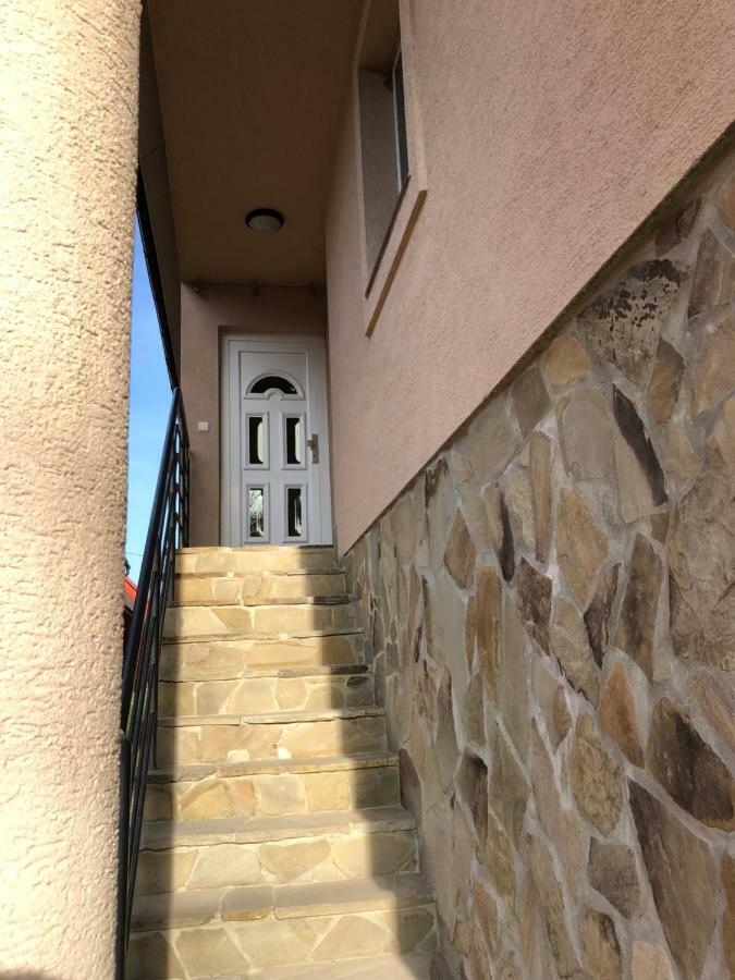 Rekreacny Dom Sablatura Villa Bölényfalu Kültér fotó